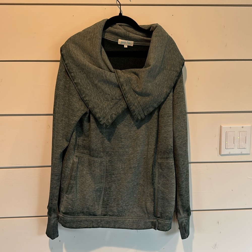 Grace & Lace Fleece Wrap Up